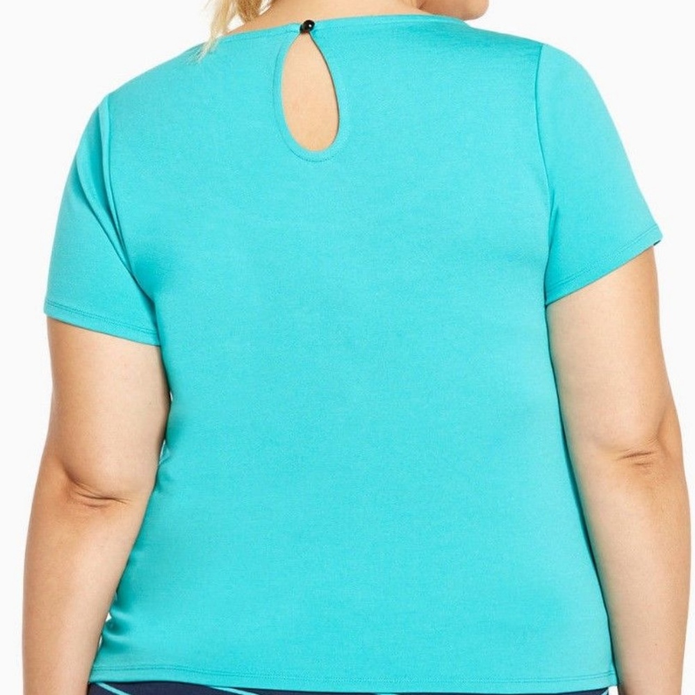 TORRID Top 0X Tee T-Shirt Stretch Ponte NWT - Picture 2 of 3